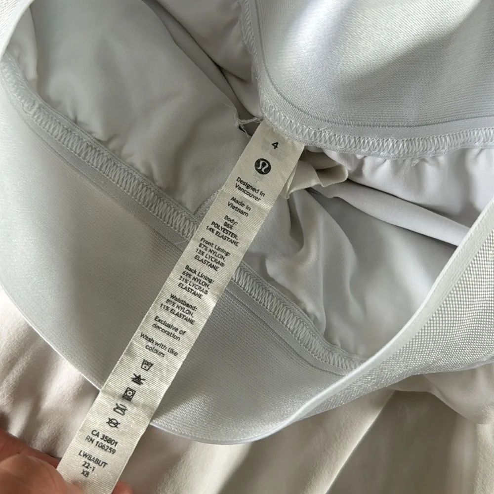 🌟LULULEMON 🌟WOMEN 🌟SHIRT, SIZE 4 - Picture 2 of 9